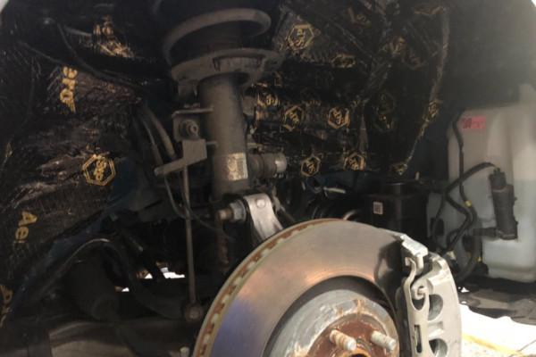 林肯大陸做車輛輪拱隔音，改善高速行駛車內靜音效果！