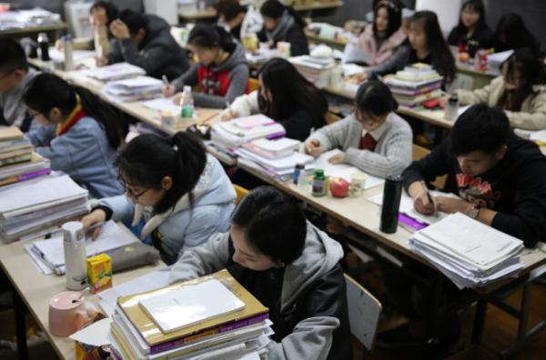 985大學“重新洗牌”，清華大學無緣榜首，浙江大學表現亮眼