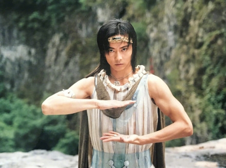 被誤認為是港星的8位內地明星，最大82歲最小41歲，皆被觀眾喜愛