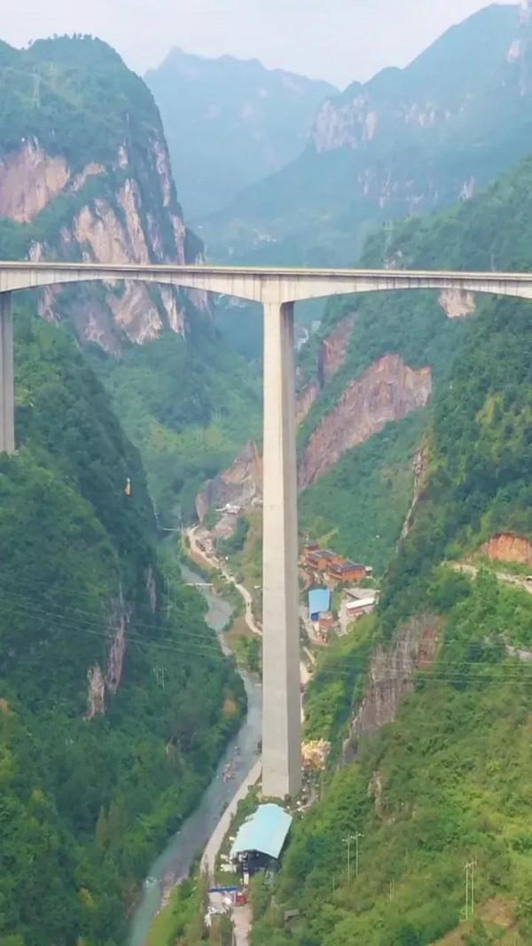 最高橋墩（轉）