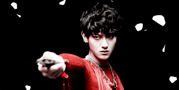 黃子韜：為啞巴發小學手語，成名後把他留在身邊當助理