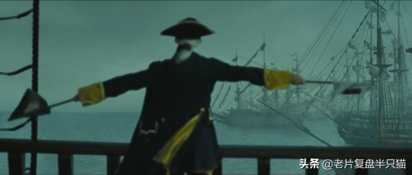 用&OpenCurlyDoubleQuote;人物傳記&rdquo;的方式開啟《加勒比海盜》，電影終於看明白了