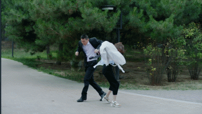 辣眼睛!中年組霸道總裁好油膩,陳建斌楊爍都翻車劉奕君卻被誇? 辣眼睛!中年組霸道總裁好油膩,陳建斌楊爍都翻車劉奕君卻被誇?