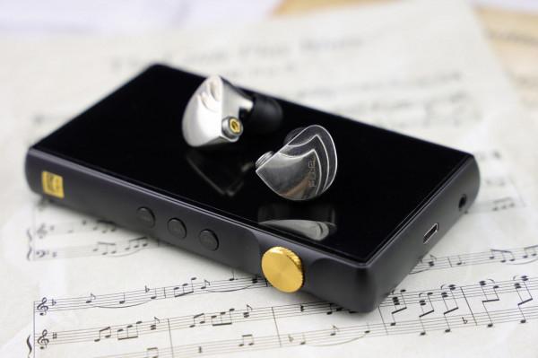 「耳邊評測」五千元檔播放器如何“升級”?iBasso DX240開箱試聽 「耳邊評測」五千元檔播放器如何“升級”?iBasso DX240開箱試聽