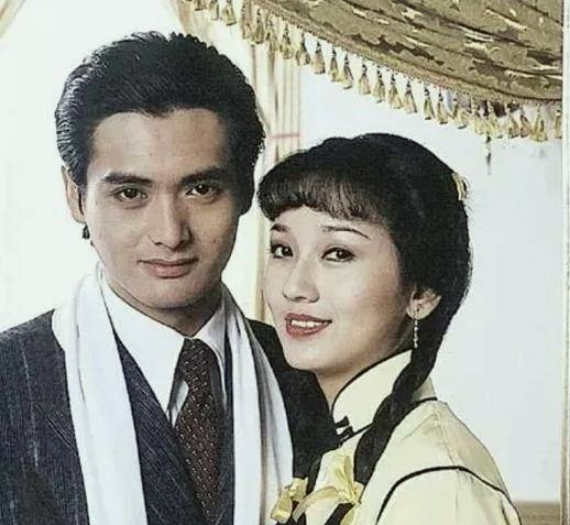 10對經典熒幕情侶再同框，許晴李亞鵬惹爭議，陸毅蘇瑾讓人惋惜