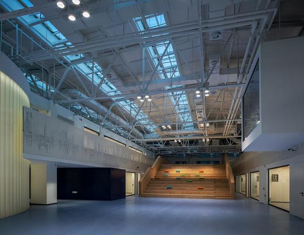 電子城高科獨攬三大獎項，獲“2021年度最具科技服務品牌獎”殊榮