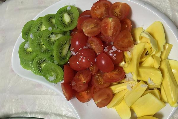 為啥吃橘子上火，吃橙子卻敗火？還有3種“上火”水果，要多注意