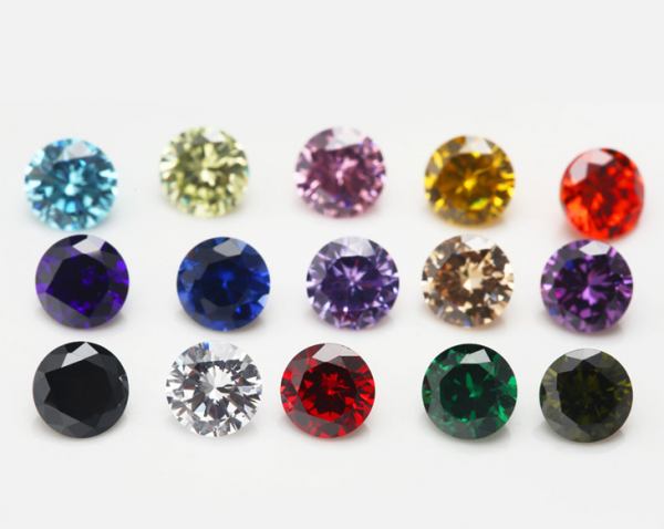 無論你是哪個月出生，在文玩圈，都能找到屬於你的生辰石來守護你