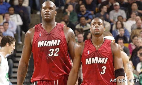 09年韋德場均30.2分,為何MVP只排第三,前二是哪兩位? 09年韋德場均30.2分,為何MVP只排第三,前二是哪兩位?