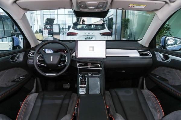 試駕瑪奇朵DHT-PHEV，外觀時尚運動，操控性良好