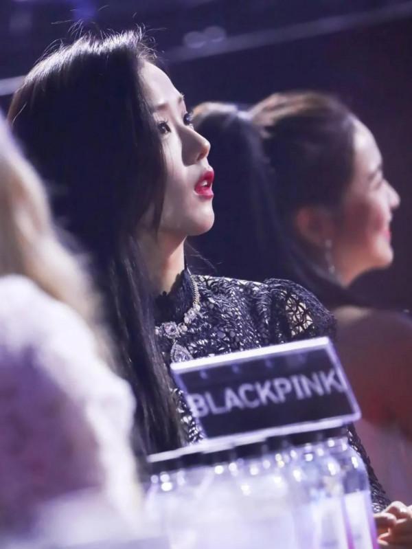 原來這些女明星都是M形唇,一個比一個漂亮 原來這些女明星都是M形唇,一個比一個漂亮