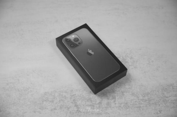 iPhone13 Pro強得很!談談手機如何取代相機成為Vlog影片最強裝置 iPhone13 Pro強得很!談談手機如何取代相機成為Vlog影片最強裝置