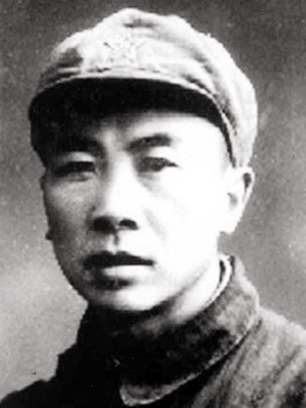 “開國將軍”102歲曾思玉養生秘訣：4大習慣，樂活百年