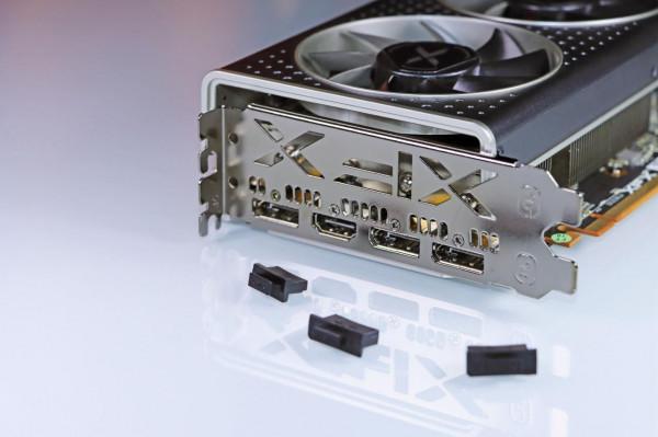 華碩 B660 重炮手 WiFi 登場，這算是半開放式主機嗎？