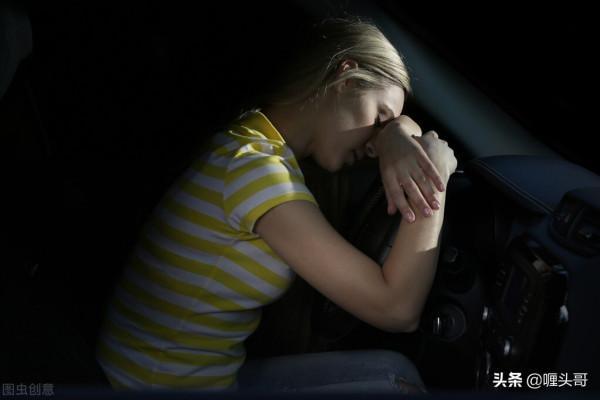 案件：美國19歲女孩無家可歸，慷慨大叔收留，背後的真相是什麼？