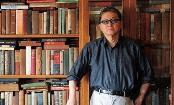 陳布雷寫10封遺書,吞200粒安眠藥去世,蔣介石書橫匾:當代完人 陳布雷寫10封遺書,吞200粒安眠藥去世,蔣介石書橫匾:當代完人