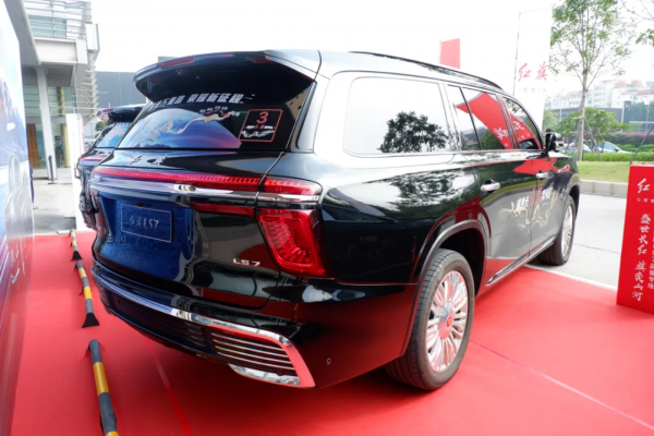 五大國產新車即將亮相:紅旗版“庫裡南”領銜,復古車最吸睛? 五大國產新車即將亮相:紅旗版“庫裡南”領銜,復古車最吸睛?