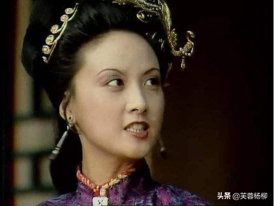 王扶林說，鄧婕這張臉，就是&OpenCurlyDoubleQuote;上鏡臉&rdquo;，這些照片是最好的證明