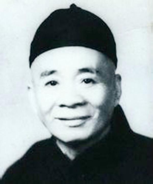 “南猴王”六齡童的葬禮：唐僧送最後一程，上千群眾道別