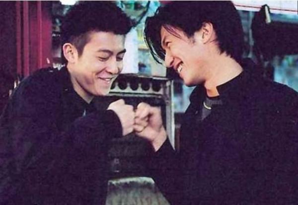 謝霆鋒愛過的6個女人,都是“姐姐輩”,最大大他8歲,最小3個月 謝霆鋒愛過的6個女人,都是“姐姐輩”,最大大他8歲,最小3個月