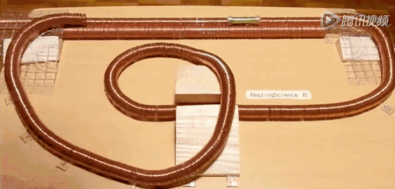 有人自稱發明了永動機，原來是電磁列車原理小實驗