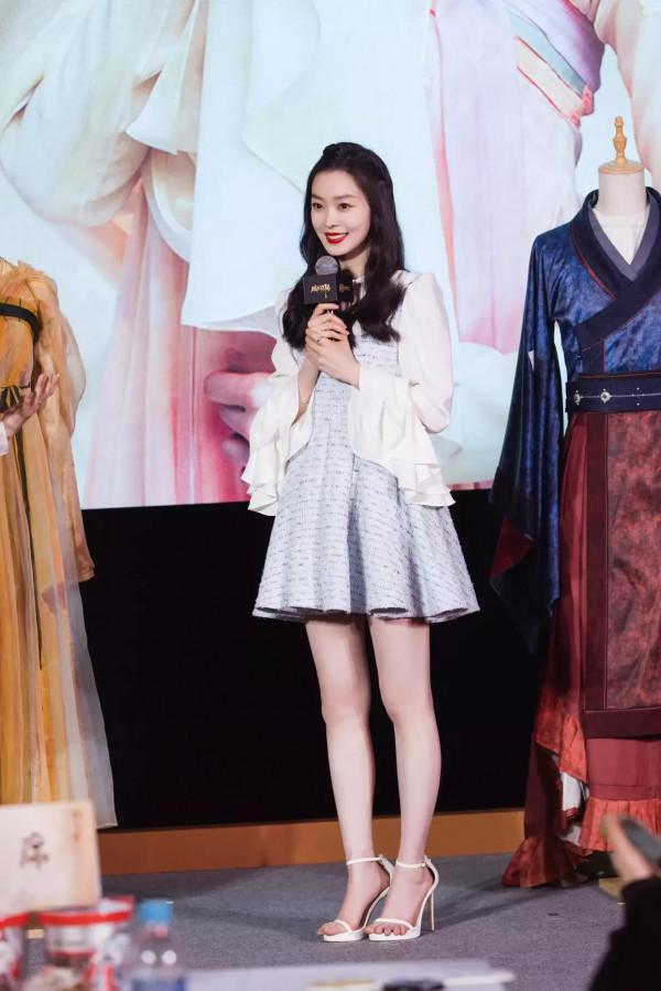 宋軼顏值美麗動人