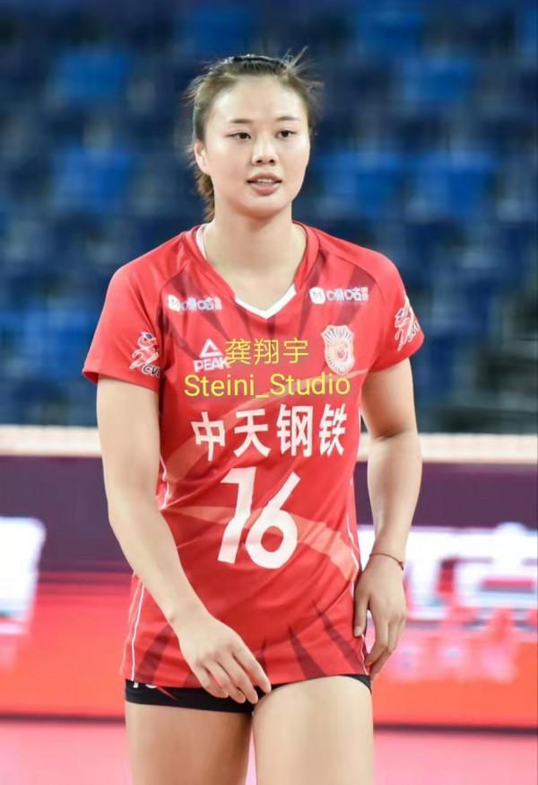 江蘇女排“上陣子弟兵”，為她們喝彩，為她們加油