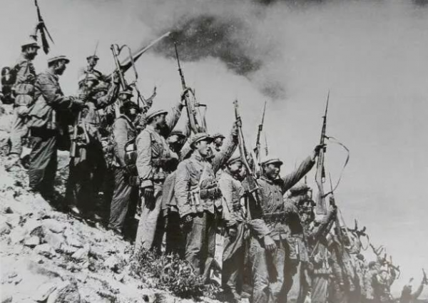 1962中印戰爭，明明只打了32天，卻讓印度做了59年噩夢