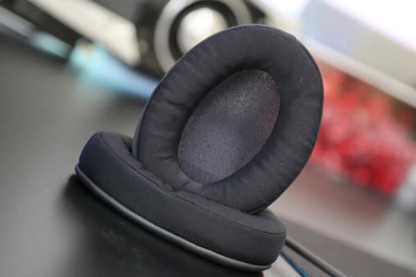 強化低音：極度未知HyperX Cloud Alpha S 7.1聲道耳機開箱