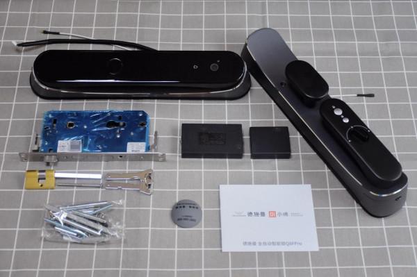 3D人臉識別、影片對講安防監控，給爸媽裝臺德施曼月光寶盒Q8FPro