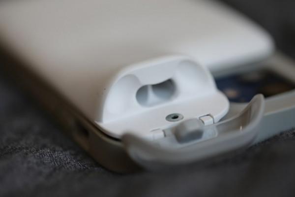 Power1推出可為iPhone和AirPods同時充電的手機保護殼