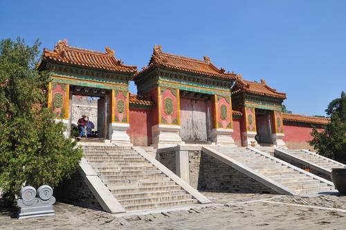 清東陵:中國最後一個封建王朝帝王及嬪妃們死後的陵寢 清東陵:中國最後一個封建王朝帝王及嬪妃們死後的陵寢