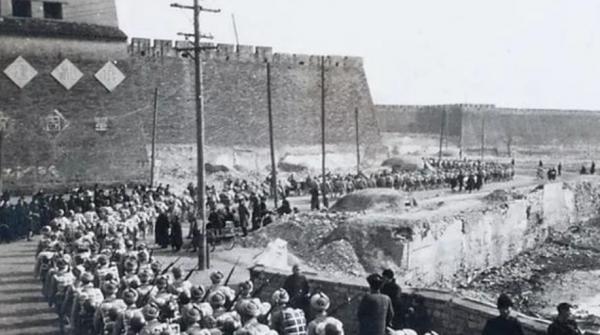 結婚9天入臺潛伏的謝漢光,42年後迴歸大陸:髮妻仍在、兒孫滿堂 結婚9天入臺潛伏的謝漢光,42年後迴歸大陸:髮妻仍在、兒孫滿堂