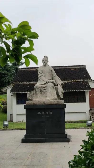 隨筆：人走茶涼？