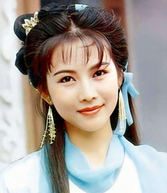 皮相美人不耐老，陳德容25歲就顏垮，陳紅上了年紀還沒陶虹美