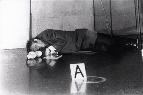 加拿大富豪被捅23刀，血泊中對妻子說“快跑”，卻不知她就是兇手