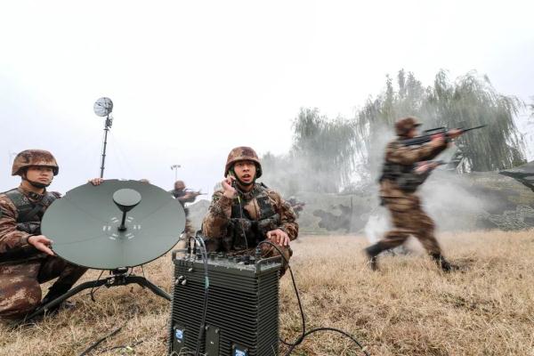 雪花紛飛天，正是練兵時，帶你體驗“沉浸式”冬訓
