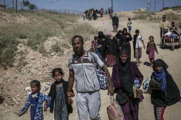 2005年，八名福建農民在伊拉克被綁架，中國大使四闖死亡之路營救