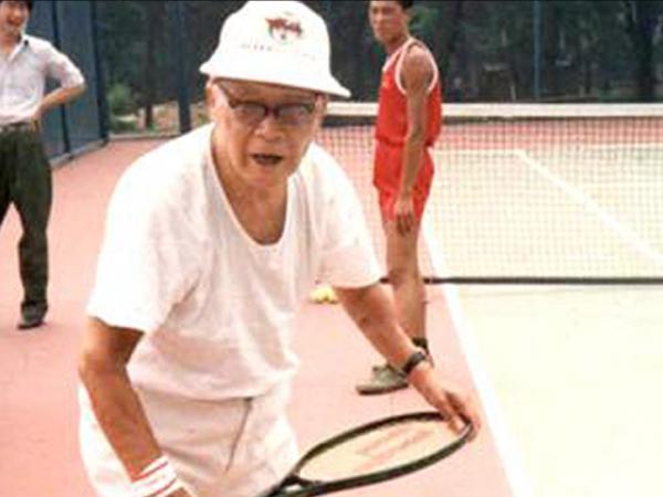 開國上將呂正操,87歲專程赴美見張學良:打鬼子,我替你做了 開國上將呂正操,87歲專程赴美見張學良:打鬼子,我替你做了