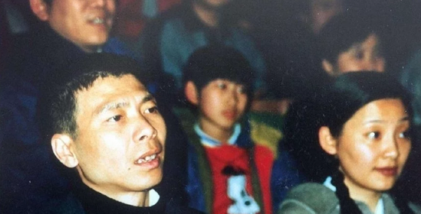 馮小剛的女兒馮思羽：心疼離婚的單身母親，也同情繼母徐帆的遭遇