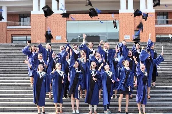 研究生老師挑學生很謹慎，有4類“不入法眼”，優等生才討人歡心