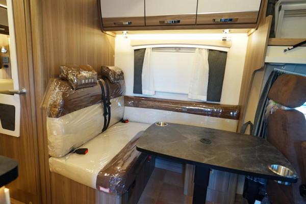 四座設計的C型房車你們怎麼看，賽德白鯨4座橫床款