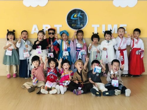 凌空幼兒園國風古韻迎中秋