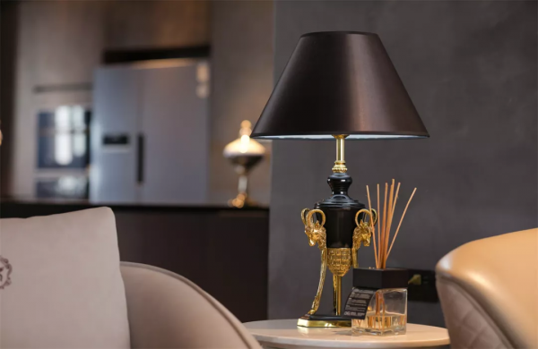 義大利黑金風，都市新貴的奢享空間