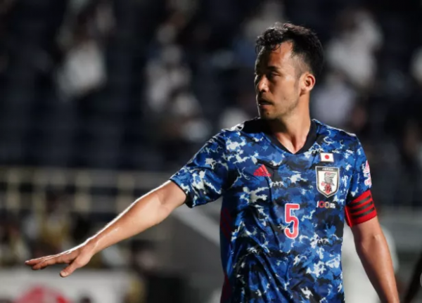 戰國足前，日本國家隊後院起火！隊長重傷，聯賽大佬怒斥足協無腦