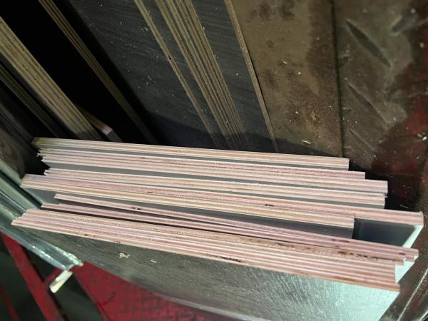 1月27號開始櫃子送貨，安裝