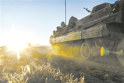 炮火紛飛礪精兵:西藏軍區某合成旅實戰化演練掠影 炮火紛飛礪精兵:西藏軍區某合成旅實戰化演練掠影