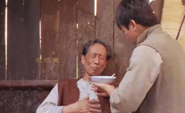 《五月八月》:以南京大屠殺中倖存的孩子的視覺下的戰爭,淚目 《五月八月》:以南京大屠殺中倖存的孩子的視覺下的戰爭,淚目