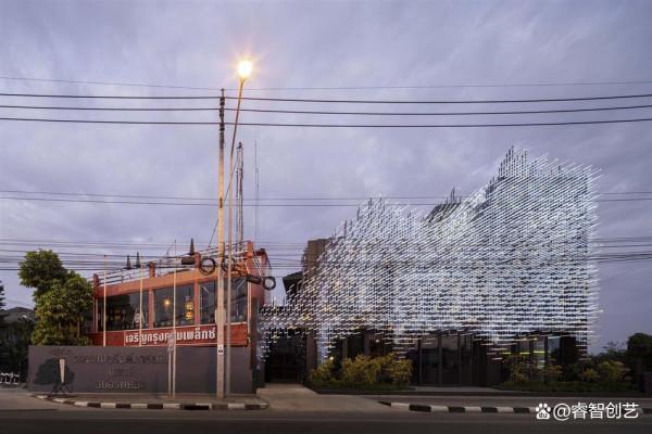 隨風飄散的外立面&mdash;&mdash;曼谷現代鋁博物館的鋁條外立面