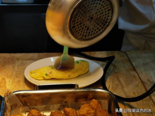 在北京入住第二家酒店自助餐廳裡的早餐